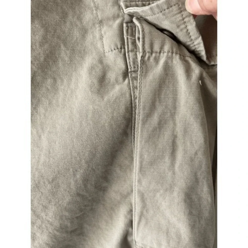 Levis Mens Tan Khaki Ripstop Cargo Shorts Size 46 24878-0008 Relaxed Fit Utility